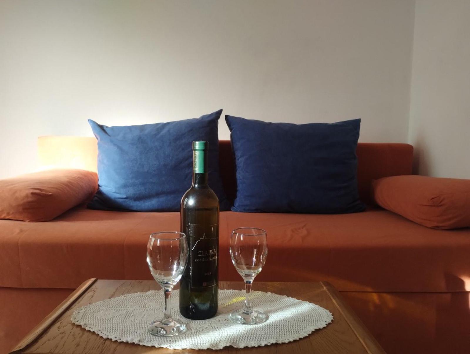 Apartman Tri Palme Gabonjin Exterior photo